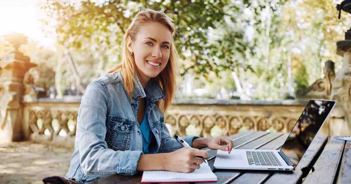 Bourse Jheronimus Academy of Data Science